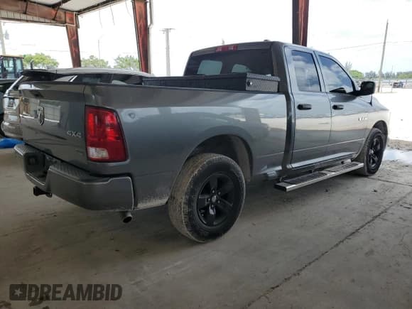 ✅ 2009 Dodge 1500 TRX • VIN: 1D3HV18P69S759479 • Lot: 65589175. Wystawiony na Copart z przebiegiem 147 984 mil. Bezpłatny archiwum sprzedaży aukcyjnych z USA i szczegółowy raport historii pojazdu na DreamBid. Zdjęcie 3.