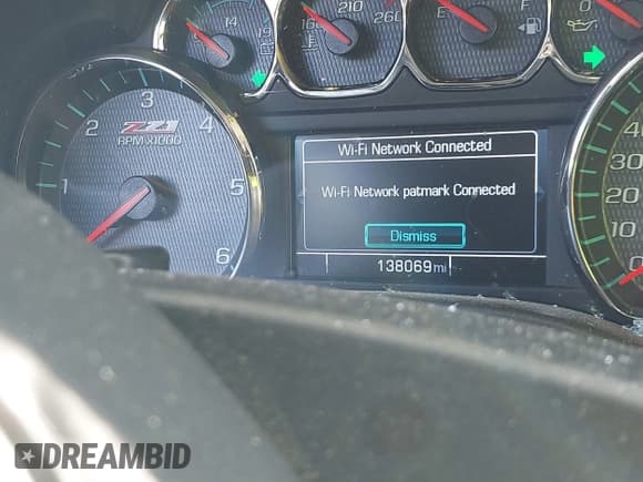 ✅ 2019 Chevrolet Silverado 1500 LT • VIN: 2GCVKPECXK1175049 • Lot: 42763309. Wystawiony na IAAI z przebiegiem 138 069 mil. Bezpłatny archiwum sprzedaży aukcyjnych z USA i szczegółowy raport historii pojazdu na DreamBid. Zdjęcie 15.