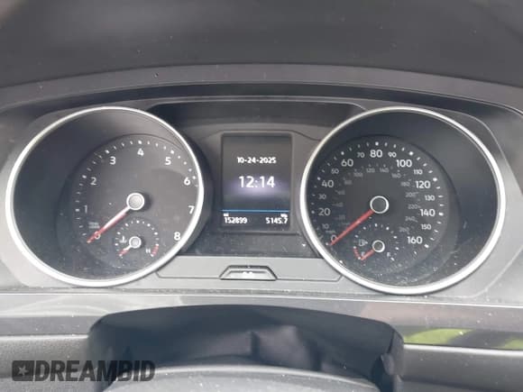 ✅ 2019 Volkswagen Tiguan SE • VIN: 3VV2B7AX8KM196441 • Lot: 43528527. Listed on IAAI with 152,899 mi. Free auction sales archive from the USA and detailed vehicle history report at DreamBid. Image 7.