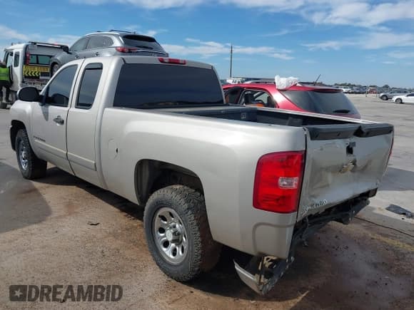 ✅ 2008 Chevrolet Silverado 1500 LS • VIN: 1GCEC19C58Z332264 • Lot: 41471745. Listed on IAAI with 233,954 mi. Free auction sales archive from the USA and detailed vehicle history report at DreamBid. Image 3.