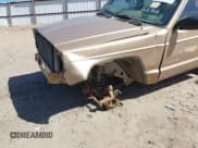 ✅ 1999 Jeep Cherokee SE • VIN: 1J4FF28S5XL520501 • Lot: 41706800. Listed on IAAI with Not provided. Free auction sales archive from the USA and detailed vehicle history report at DreamBid. Image 6.