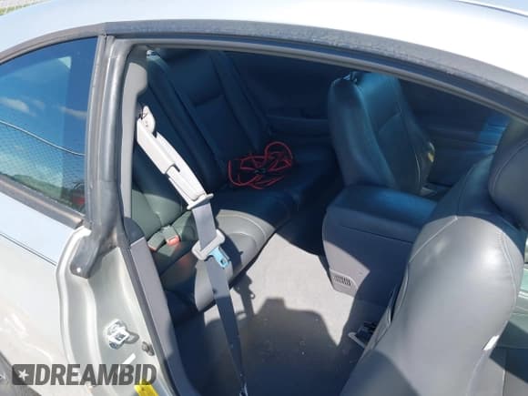 ✅ 2004 Toyota Solara SE • VIN: 4T1CE38P44U798126 • Lot: 43051797. Listed on IAAI with Not provided. Free auction sales archive from the USA and detailed vehicle history report at DreamBid. Image 8.