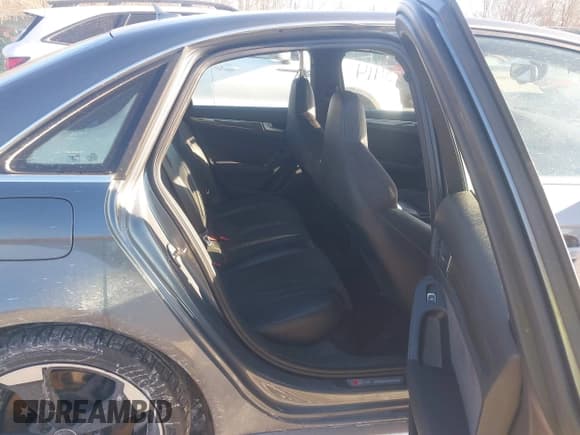 ✅ 2014 Audi S4 Premium Plus • VIN: WAUBGAFL3EA006112 • Лот: 41575914. Опубликован ранее на IAAI с пробегом 145 750 миль. Бесплатный доступ к архиву аукционных продаж из США и подробный отчёт об истории автомобиля на DreamBid. Изображение 8.