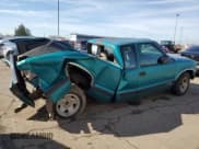 ✅ 1996 Chevrolet S-10 LS • VIN: 1GCCS19X9T8195499 • Лот: 47099095. Опубликован ранее на Copart с пробегом 127 945 миль. Бесплатный доступ к архиву аукционных продаж из США и подробный отчёт об истории автомобиля на DreamBid. Изображение 3.