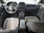 ✅ 2012 Jeep Patriot Sport • VIN: 1C4NJRBB4CD655507 • Lot: 64975125. Wystawiony na Copart z przebiegiem 142 053 mil. Bezpłatny archiwum sprzedaży aukcyjnych z USA i szczegółowy raport historii pojazdu na DreamBid. Zdjęcie 8.