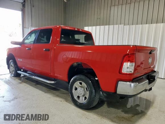 ✅ 2024 Ram 2500 Big Horn • VIN: 3C6UR5DJ2RG342489 • Lot: 61236325. Listed on Copart with 5,948 mi. Free auction sales archive from the USA and detailed vehicle history report at DreamBid. Image 2.