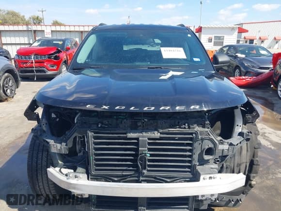 ✅ 2022 Ford Explorer XLT • VIN: 1FMSK7DH2NGA82285 • Lot: 43484216. Wystawiony na IAAI z przebiegiem 80 909 mil. Bezpłatny archiwum sprzedaży aukcyjnych z USA i szczegółowy raport historii pojazdu na DreamBid. Zdjęcie 13.