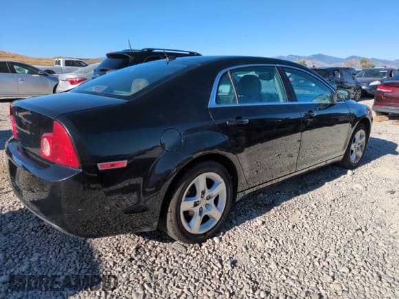✅ 2011 Chevrolet Malibu 1LS • VIN: 1G1ZB5E16BF335952 • Lot: 68366575. Listed on Copart with 196,084 mi. Free auction sales archive from the USA and detailed vehicle history report at DreamBid. Image 3.