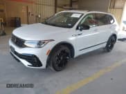 ✅ 2024 Volkswagen Tiguan SE R-Line Black • VIN: 3VVCB7AX4RM108239 • Lot: 42265079. Listed on IAAI with Not provided. Free auction sales archive from the USA and detailed vehicle history report at DreamBid. Image 2.