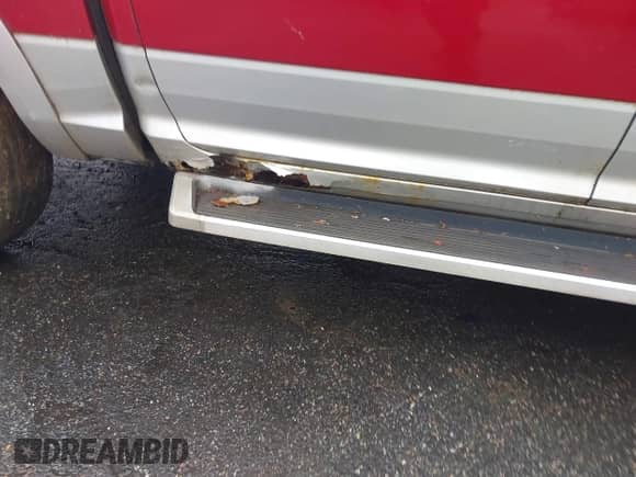 2010 Dodge 1500 Sport с VIN 1D7RV1CT0AS128075, выставлен на аукционе IAAI как лот 42277733 с пробегом 301 432 миль миль и . История ставок и продаж доступна на DreamBid. Изображение 6.