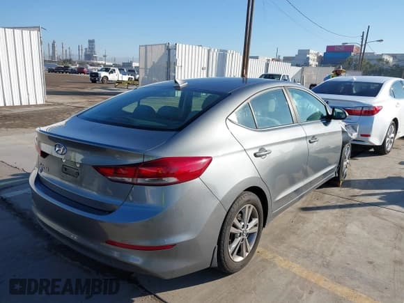 ✅ 2018 Hyundai Elantra Value Edition • VIN: KMHD84LF5JU556490 • Лот: 43564844. Опубликован ранее на IAAI с пробегом 85 165 миль. Бесплатный доступ к архиву аукционных продаж из США и подробный отчёт об истории автомобиля на DreamBid. Изображение 4.