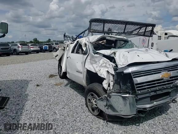 ✅ 2016 Chevrolet Silverado 2500HD Work Truck • VIN: 1GC0CUEG1GZ287830 • Лот: 70831705. Опубликован ранее на Copart с пробегом Не указан. Бесплатный доступ к архиву аукционных продаж из США и подробный отчёт об истории автомобиля на DreamBid. Изображение 13.