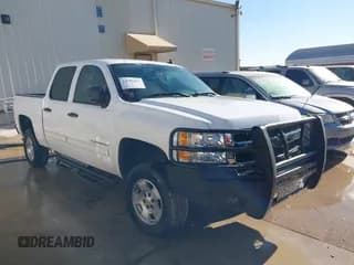 ✅ 2011 Chevrolet Silverado 1500 LT • VIN: 3GCPCSE03BG329154 • Лот: 43589451. Опубликован ранее на IAAI с пробегом 199 634 миль. Бесплатный доступ к архиву аукционных продаж из США и подробный отчёт об истории автомобиля на DreamBid. Изображение 1.