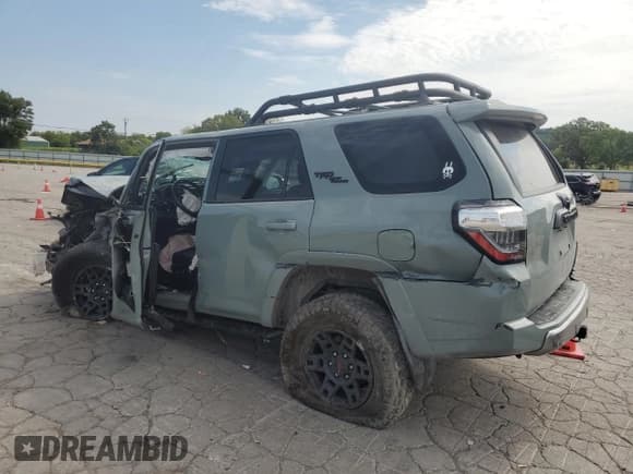 ✅ 2023 Toyota 4Runner TRD Off Road Premium • VIN: JTERU5JR7P6129247 • Lot: 69137845. Wystawiony na Copart z przebiegiem 76 394 mil. Bezpłatny archiwum sprzedaży aukcyjnych z USA i szczegółowy raport historii pojazdu na DreamBid. Zdjęcie 2.