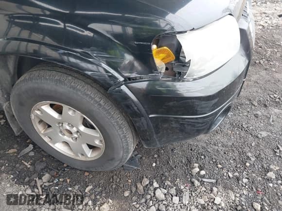 ✅ 2007 Ford Escape Limited • VIN: 1FMYU94177KB79145 • Lot: 43754007. Listed on IAAI with 167,361 mi. Free auction sales archive from the USA and detailed vehicle history report at DreamBid. Image 17.