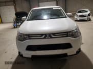 ✅ 2014 Mitsubishi Outlander GT • VIN: JA4JZ4AX4EZ010007 • Lot: 90525025. Wystawiony na Copart z przebiegiem 125 937 mil. Bezpłatny archiwum sprzedaży aukcyjnych z USA i szczegółowy raport historii pojazdu na DreamBid. Zdjęcie 5.
