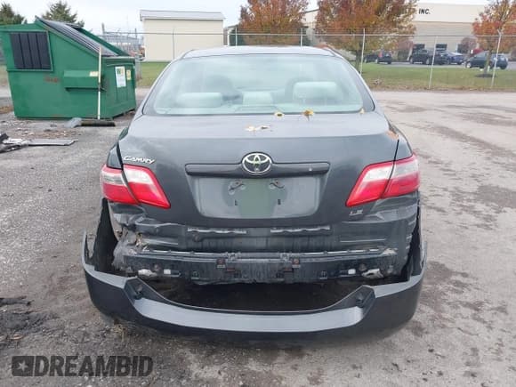 ✅ 2007 Toyota Camry LE • VIN: 4T1BK46K57U018527 • Лот: 43692115. Опубликован ранее на IAAI с пробегом 225 161 миль. Бесплатный доступ к архиву аукционных продаж из США и подробный отчёт об истории автомобиля на DreamBid. Изображение 16.