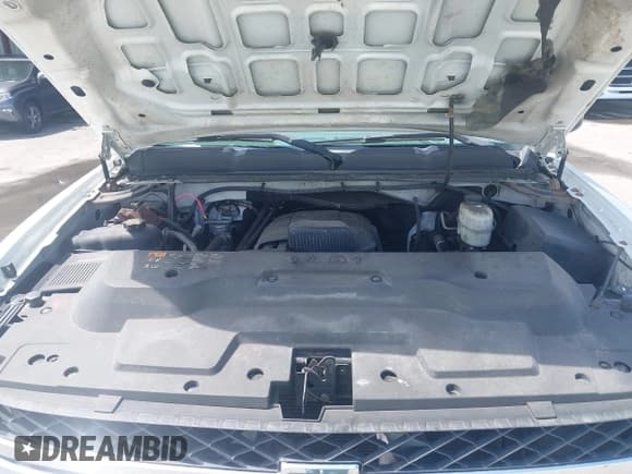 ✅ 2013 Chevrolet Silverado 2500HD Work Truck • VIN: 1GC0CVCG7DF156942 • Lot: 42725390. Wystawiony na IAAI z przebiegiem 177 154 mil. Bezpłatny archiwum sprzedaży aukcyjnych z USA i szczegółowy raport historii pojazdu na DreamBid. Zdjęcie 10.