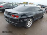 ✅ 2013 Chevrolet Camaro LT • VIN: 2G1FC1E38D9222445 • Lot: 43591985. Wystawiony na IAAI z przebiegiem 187 079 mil. Bezpłatny archiwum sprzedaży aukcyjnych z USA i szczegółowy raport historii pojazdu na DreamBid. Zdjęcie 4.