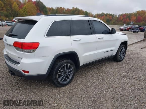 ✅ 2018 Jeep Grand Cherokee Limited • VIN: 1C4RJFBGXJC154832 • Lot: 43334554. Listed on IAAI with 97,361 mi. Free auction sales archive from the USA and detailed vehicle history report at DreamBid. Image 4.