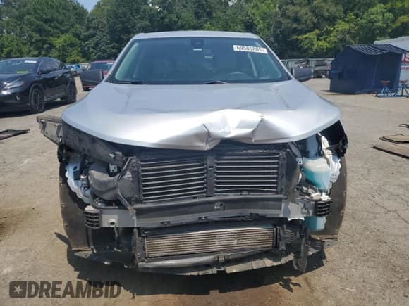 ✅ 2020 Chevrolet Equinox LS • VIN: 3GNAXHEV1LS663665 • Lot: 69585805. Listed on Copart with 123,082 mi. Free auction sales archive from the USA and detailed vehicle history report at DreamBid. Image 5.