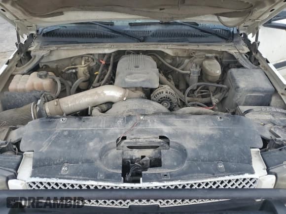 ✅ 2004 Chevrolet Silverado 1500 LS • VIN: 2GCEK13T441401170 • Lot: 67184465. Wystawiony na Copart z przebiegiem Nie podano. Bezpłatny archiwum sprzedaży aukcyjnych z USA i szczegółowy raport historii pojazdu na DreamBid. Zdjęcie 11.