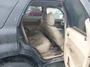 ✅ 2009 Ford Escape XLT • VIN: 1FMCU03779KB00149 • Lot: 43670236. Listed on IAAI with 292,338 mi. Free auction sales archive from the USA and detailed vehicle history report at DreamBid. Image 8.