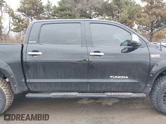 ✅ 2012 Toyota Tundra Limited • VIN: 5TFHW5F19CX218772 • Лот: 41472955. Опубликован ранее на IAAI с пробегом 134 928 миль. Бесплатный доступ к архиву аукционных продаж из США и подробный отчёт об истории автомобиля на DreamBid. Изображение 13.