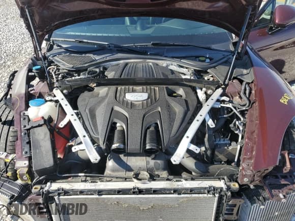 ✅ 2018 Porsche Panamera 4S • VIN: WP0AB2A70JL136702 • Лот: 91037105. Опубликован ранее на Copart с пробегом 48 158 миль. Бесплатный доступ к архиву аукционных продаж из США и подробный отчёт об истории автомобиля на DreamBid. Изображение 11.