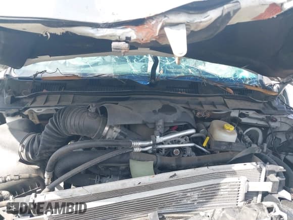 ✅ 2018 Ram 2500 Tradesman • VIN: 3C6UR5CJ2JG379628 • Lot: 41920665. Listed on IAAI with Not provided. Free auction sales archive from the USA and detailed vehicle history report at DreamBid. Image 10.