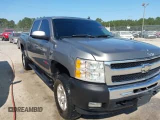 2007 Chevrolet Silverado 1500 LTZ with VIN 2GCFK13Y371712075, listed as a IAAI auction lot 43282513 with 242,495 mi miles and . Bid and sale history available at DreamBid. Image 1.