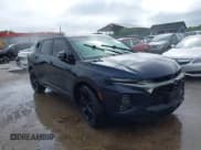 ✅ 2021 Chevrolet Blazer RS • VIN: 3GNKBKRS9MS528161 • Lot: 42301253. Wystawiony na IAAI z przebiegiem 15 951 mil. Bezpłatny archiwum sprzedaży aukcyjnych z USA i szczegółowy raport historii pojazdu na DreamBid. Zdjęcie 1.