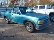 ✅ 1995 Dodge Dakota • VIN: 1B7FL26G9SW943229 • Lot: 43673414. Wystawiony na IAAI z przebiegiem 162 680 mil. Bezpłatny archiwum sprzedaży aukcyjnych z USA i szczegółowy raport historii pojazdu na DreamBid. Zdjęcie 1.