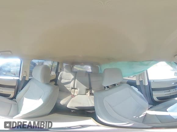 ✅ 2014 Ford Flex SEL • VIN: 2FMGK5C8XEBD13940 • Lot: 84225485. Listed on Copart with 177,757 mi. Free auction sales archive from the USA and detailed vehicle history report at DreamBid. Image 16.