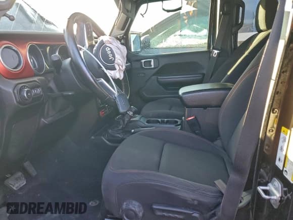 ✅ 2018 Jeep Wrangler Unlimited Rubicon • VIN: 1C4HJXFG9JW113392 • Lot: 93895485. Listed on Copart with 75,409 mi. Free auction sales archive from the USA and detailed vehicle history report at DreamBid. Image 7.