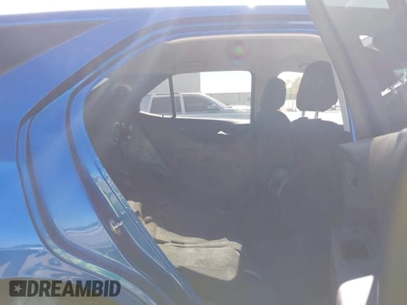 ✅ 2019 Chevrolet Equinox LT • VIN: 3GNAXKEV0KS518323 • Лот: 43445663. Опубликован ранее на IAAI с пробегом 80 391 миль. Бесплатный доступ к архиву аукционных продаж из США и подробный отчёт об истории автомобиля на DreamBid. Изображение 8.