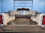 ✅ 2017 Chevrolet Silverado 1500 Work Truck • VIN: 1GCNKNEH3HZ289958 • Лот: 62825235. Опубликован ранее на Copart с пробегом 181 967 миль. Бесплатный доступ к архиву аукционных продаж из США и подробный отчёт об истории автомобиля на DreamBid. Изображение 10.