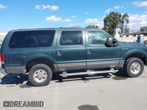 ✅ 2005 Ford Excursion Special Serv • VIN: 1FMNU41S05EA92170 • Лот: 41701961. Опубликован ранее на IAAI с пробегом 221 288 миль. Бесплатный доступ к архиву аукционных продаж из США и подробный отчёт об истории автомобиля на DreamBid. Изображение 13.