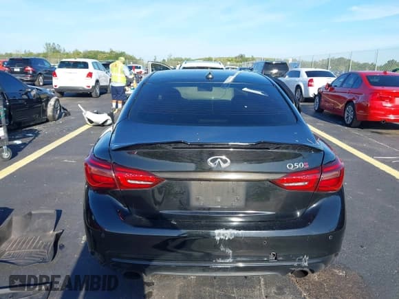 ✅ 2019 Infiniti Q50 Luxe • VIN: JN1EV7AP7KM516656 • Lot: 42695766. Listed on IAAI with 100,206 mi. Free auction sales archive from the USA and detailed vehicle history report at DreamBid. Image 16.