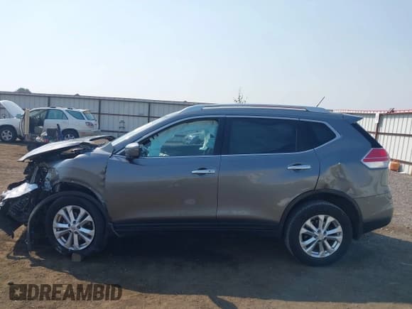 ✅ 2016 Nissan Rogue S • VIN: JN8AT2MV4GW148855 • Lot: 43141579. Wystawiony na IAAI z przebiegiem 64 906 mil. Bezpłatny archiwum sprzedaży aukcyjnych z USA i szczegółowy raport historii pojazdu na DreamBid. Zdjęcie 14.