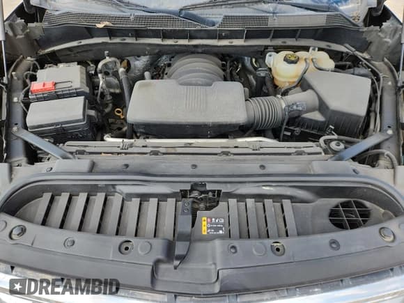 ✅ 2019 Chevrolet Silverado 1500 LT • VIN: 3GCUYDED2KG137470 • Lot: 67926515. Listed on Copart with 100,340 mi. Free auction sales archive from the USA and detailed vehicle history report at DreamBid. Image 11.