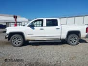 ✅ 2014 GMC Sierra 1500 SLT • VIN: 3GTU2VEC2EG215913 • Lot: 43494045. Wystawiony na IAAI z przebiegiem 141 069 mil. Bezpłatny archiwum sprzedaży aukcyjnych z USA i szczegółowy raport historii pojazdu na DreamBid. Zdjęcie 14.