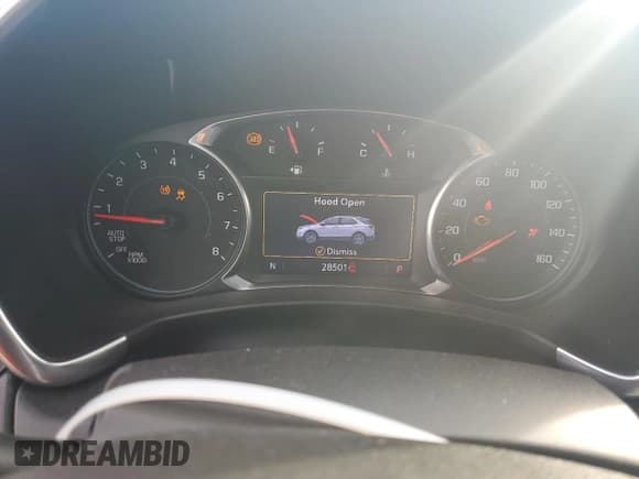 ✅ 2021 Chevrolet Equinox LT • VIN: 3GNAXUEV7MS127605 • Lot: 90507775. Wystawiony na Copart z przebiegiem 28 501 mil. Bezpłatny archiwum sprzedaży aukcyjnych z USA i szczegółowy raport historii pojazdu na DreamBid. Zdjęcie 9.