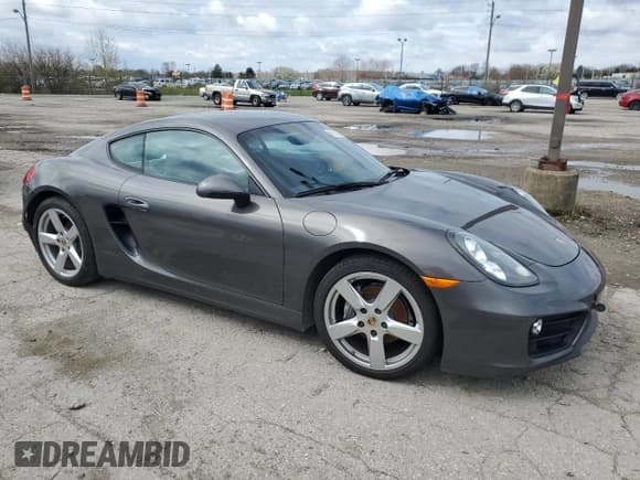 ✅ 2015 Porsche Cayman • VIN: WP0AA2A87FK162965 • Lot: 49075084. Wystawiony na Copart z przebiegiem 38 164 mil. Bezpłatny archiwum sprzedaży aukcyjnych z USA i szczegółowy raport historii pojazdu na DreamBid. Zdjęcie 4.