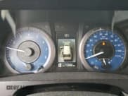 ✅ 2017 Toyota Sienna XLE • VIN: 5TDYZ3DC1HS827917 • Lot: 90220885. Wystawiony na Copart z przebiegiem 124 990 mil. Bezpłatny archiwum sprzedaży aukcyjnych z USA i szczegółowy raport historii pojazdu na DreamBid. Zdjęcie 9.