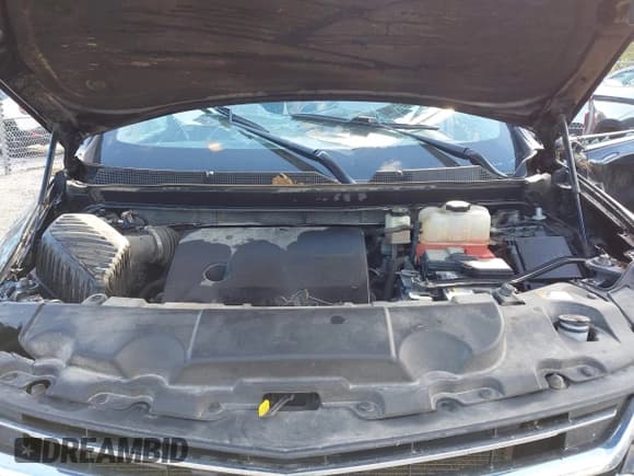 ✅ 2021 Chevrolet Traverse LT Cloth • VIN: 1GNEVGKW2MJ173656 • Lot: 43159539. Wystawiony na IAAI z przebiegiem 146 588 mil. Bezpłatny archiwum sprzedaży aukcyjnych z USA i szczegółowy raport historii pojazdu na DreamBid. Zdjęcie 10.