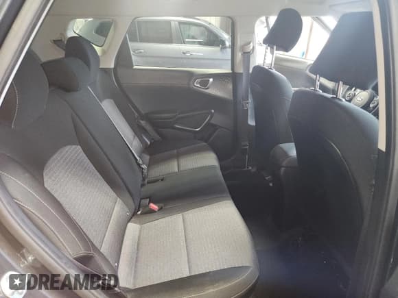 ✅ 2020 Kia Soul S • VIN: KNDJ23AU8L7721177 • Lot: 69801515. Wystawiony na Copart z przebiegiem 95 420 mil. Bezpłatny archiwum sprzedaży aukcyjnych z USA i szczegółowy raport historii pojazdu na DreamBid. Zdjęcie 11.