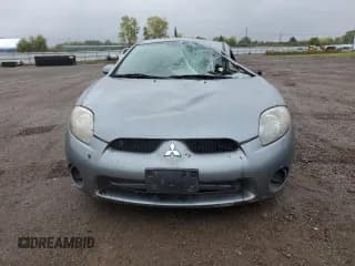 ✅ 2007 Mitsubishi Eclipse GS • VIN: 4A3AK24F67E027920 • Lot: 72191434. Wystawiony na Copart z przebiegiem 64 335 mil. Bezpłatny archiwum sprzedaży aukcyjnych z USA i szczegółowy raport historii pojazdu na DreamBid. Zdjęcie 5.