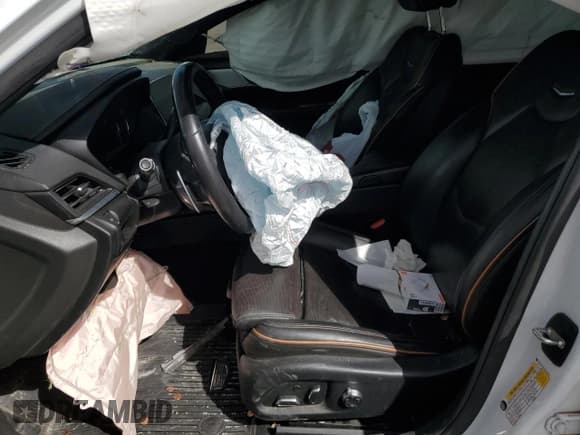 ✅ 2021 Cadillac CT4 Sport • VIN: 1G6DC5RK2M0108221 • Lot: 50367115. Wystawiony na Copart z przebiegiem Nie podano. Bezpłatny archiwum sprzedaży aukcyjnych z USA i szczegółowy raport historii pojazdu na DreamBid. Zdjęcie 7.