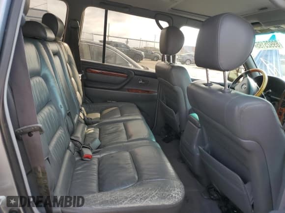 ✅ 2002 Lexus LX 470 • VIN: JTJHT00W323518536 • Lot: 89925195. Wystawiony na Copart z przebiegiem 201 447 mil. Bezpłatny archiwum sprzedaży aukcyjnych z USA i szczegółowy raport historii pojazdu na DreamBid. Zdjęcie 11.